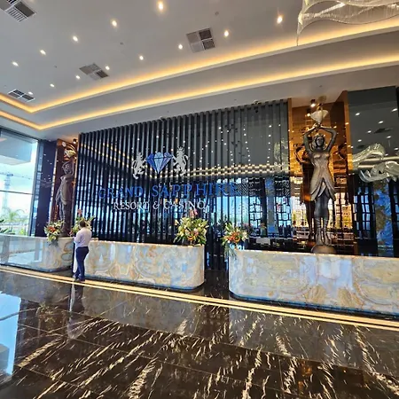 דירה Grand Sapphire Casino 21 *