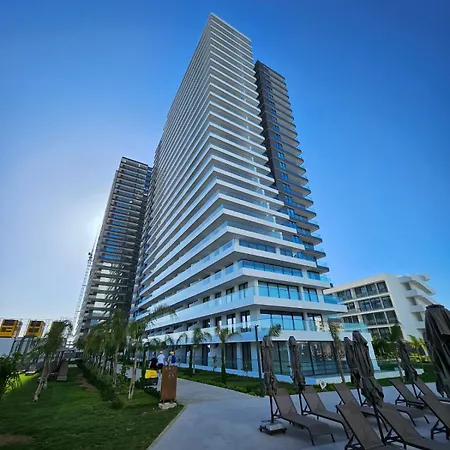 Grand Sapphire Casino 21 Apartment