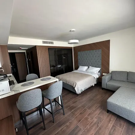 Grand Sapphire Casino 21 Apartment *