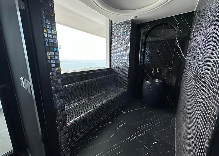 Grand Sapphire Casino 21 Apartmán *