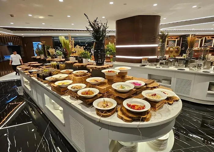 Grand Sapphire Casino 21